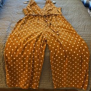 POLKADOT ROMPER JUMPSUIT